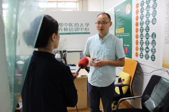 营养师培训中心_胡鹏博士采访报道二
